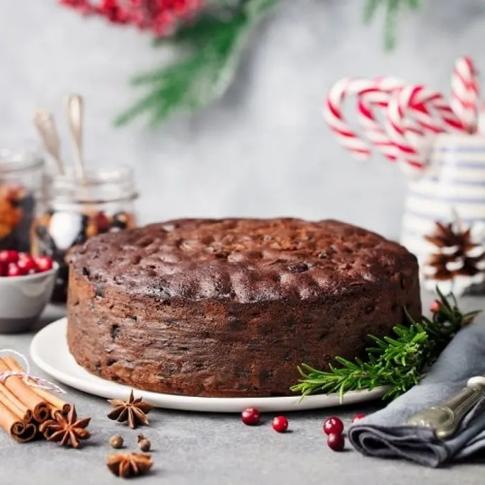 Vegetarian Christmas cake — British recipe