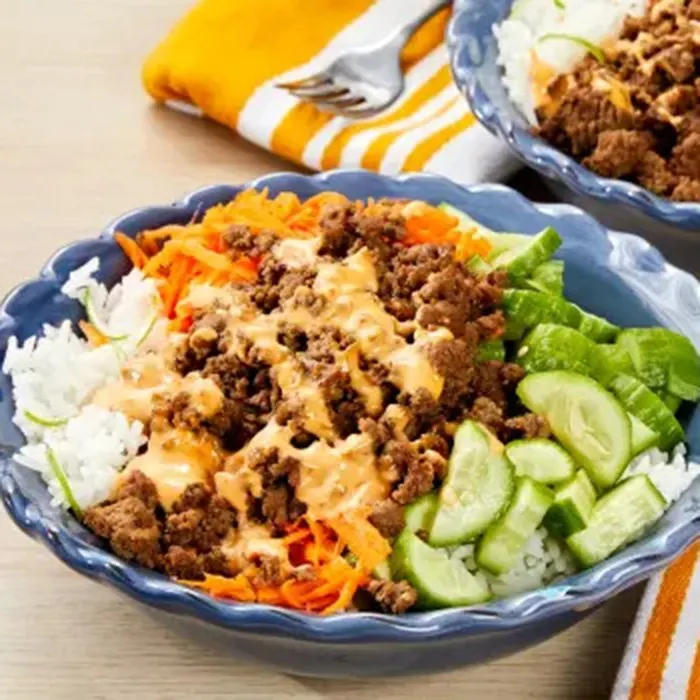 Dairy-Free Nut-Free Beef Banh Mi Bowls with Sriracha Mayo, Carrot & Pickled Cucumber — Vietnamese recipe