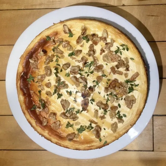 Vegetarian Gluten-Free Honey Yogurt Cheesecake — Greek recipe