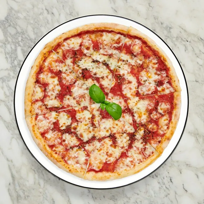Vegan Vegetarian Pizza Express Margherita — Italian recipe