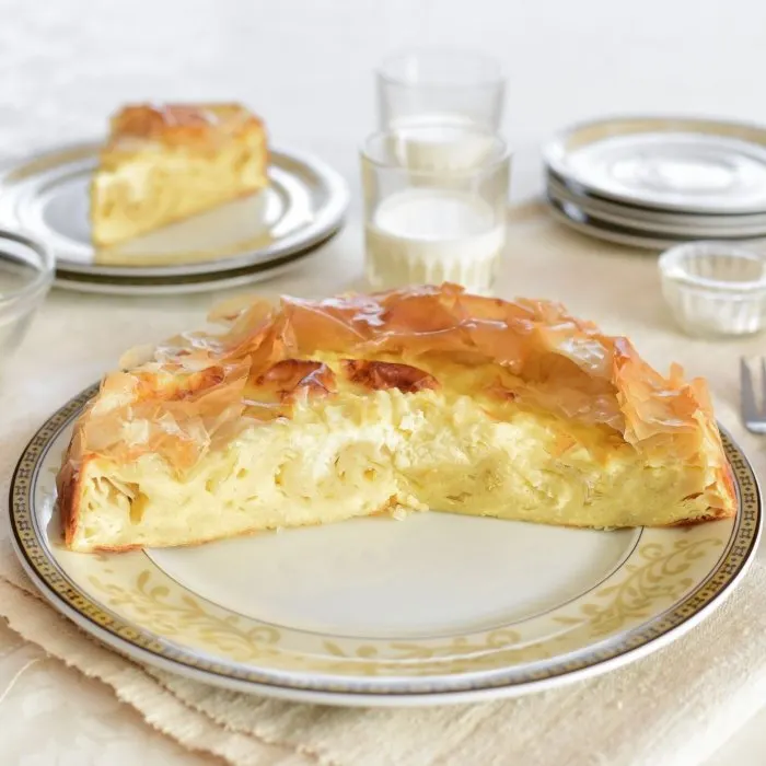 Vegetarian Walnut Roll Gužvara — Croatian recipe