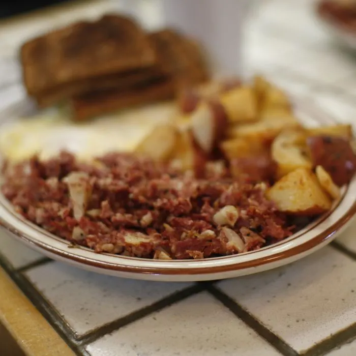 Gluten-Free Nut-Free Corned Beef Hash — British recipe