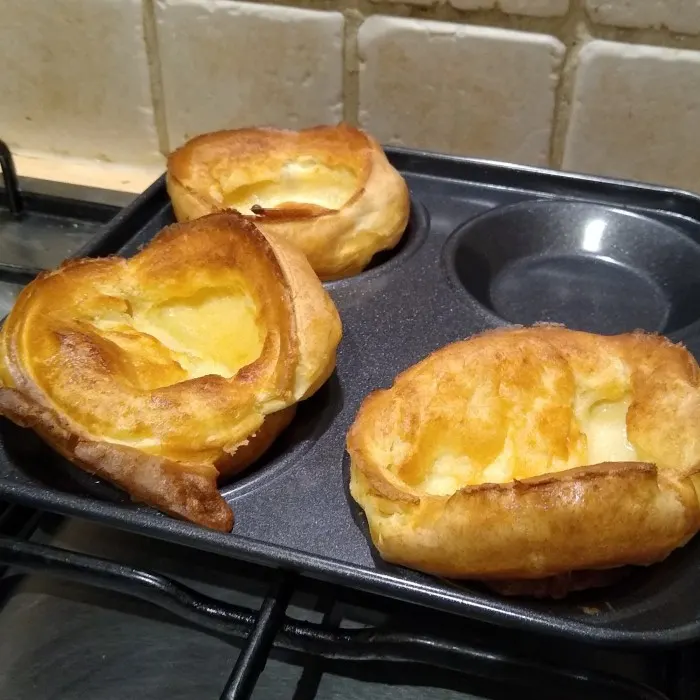 Vegetarian Nut-Free Yorkshire Puddings — British recipe