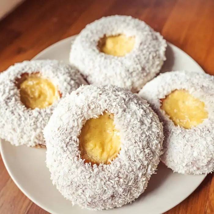 Vegetarian Nut-Free Tall Skoleboller — Norway recipe