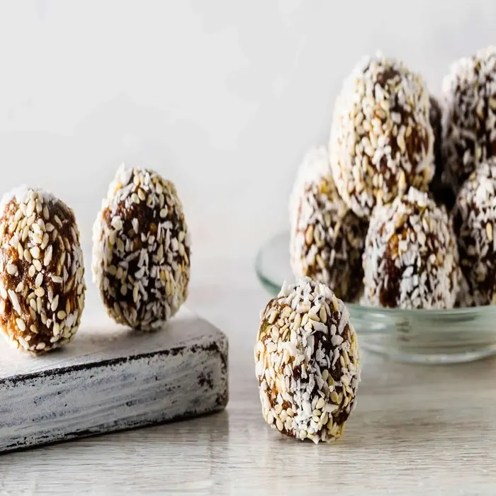 Vegetarian Gluten-Free Spanish fig & almond balls — Spanish recipe
