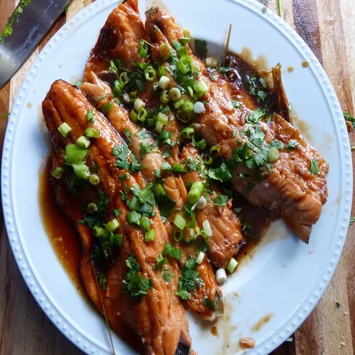 Gluten-Free Dairy-Free Vietnamese caramel trout — Vietnamese recipe