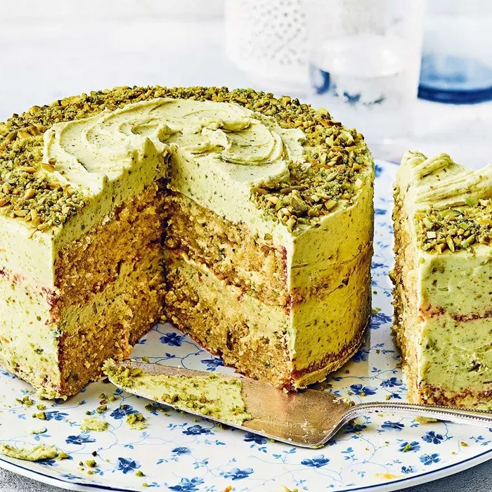Vegetarian Pistachio cake — Polish recipe