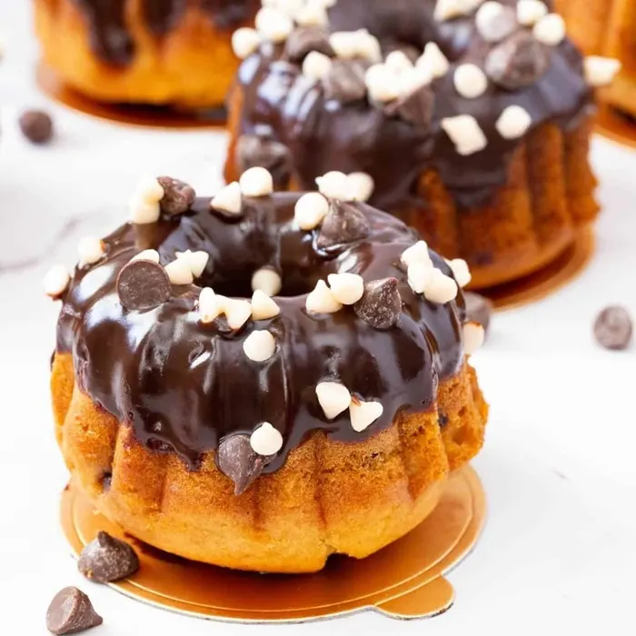 Vegetarian Nut-Free Mini bundt cakes — Polish recipe