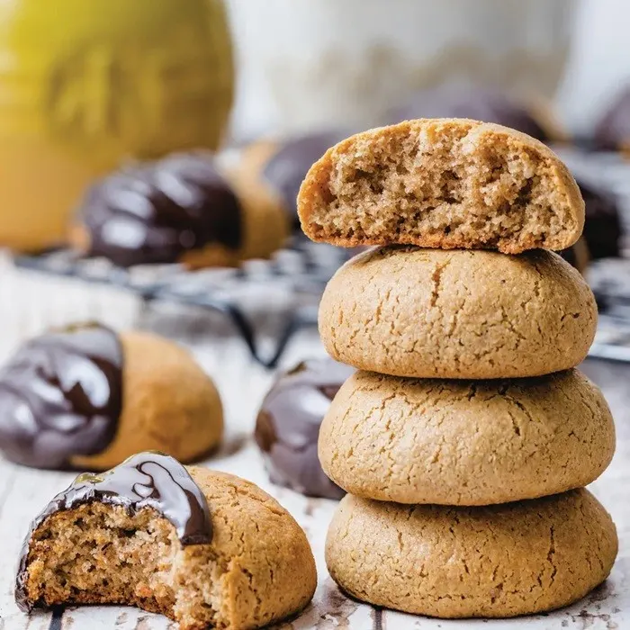 Vegetarian Dairy-Free Bulgarian Honey Cookies