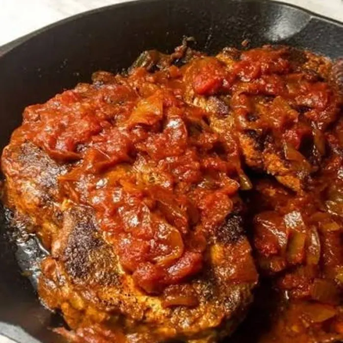 Gluten-Free Dairy-Free Chuletas de Cerdo a la Criolla (Pork Chops in Creole Sauce)