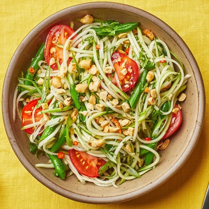 Vegan Vegetarian Papaya salad